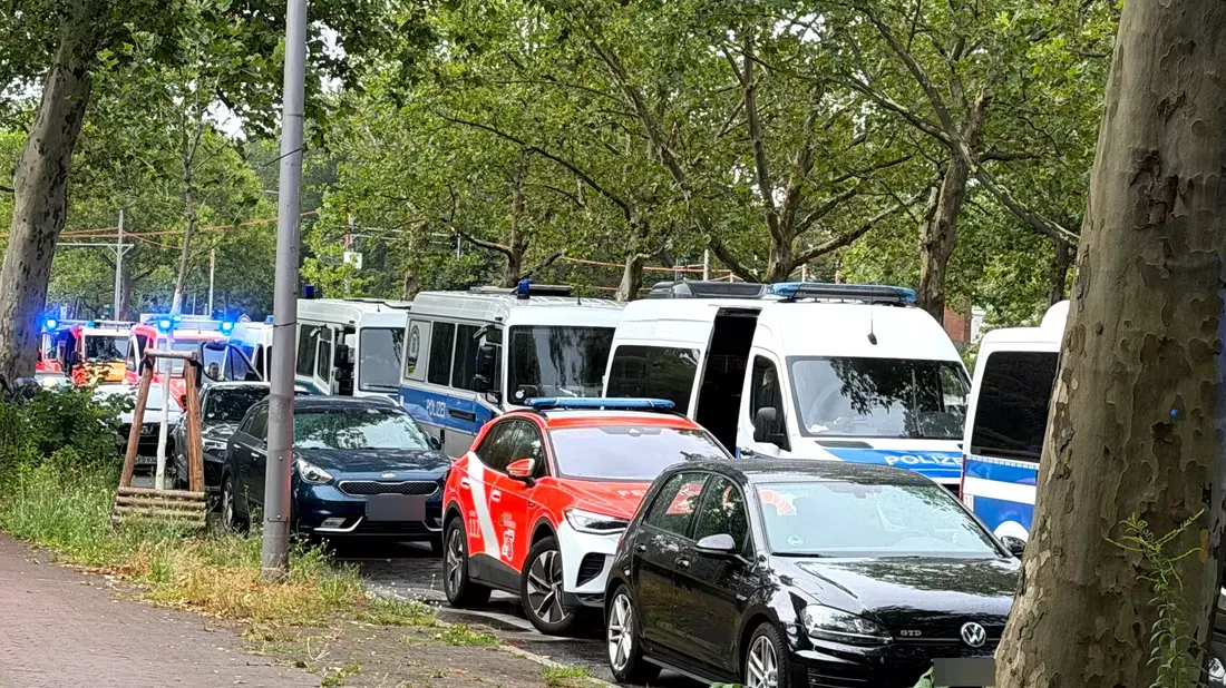 Der mutmaßliche Täter wurde bei einem Polizeieinsatz in Spandau getötet.  - Bild: Verena Schmitt-Roschmann/dpa