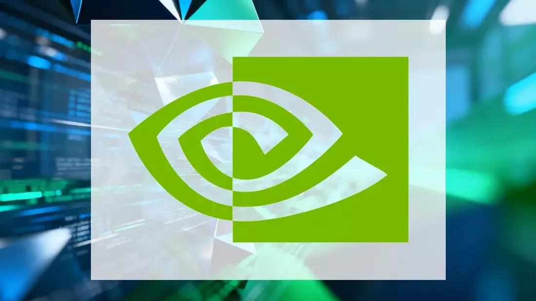 Jensen Huang defiende IA de código abierto y desmiente retrasos en chips Nvidia