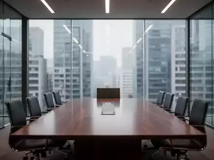 Moderner Konferenzraum in einem Bürogebäude als Symbol für betriebliche Mitbestimmung und internationale Unternehmensstrukturen. - Foto: über boerse-global.de