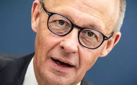 Die Personalrochade des Kanzlers geht in die nächste Runde. - Foto: Michael Kappeler/dpa