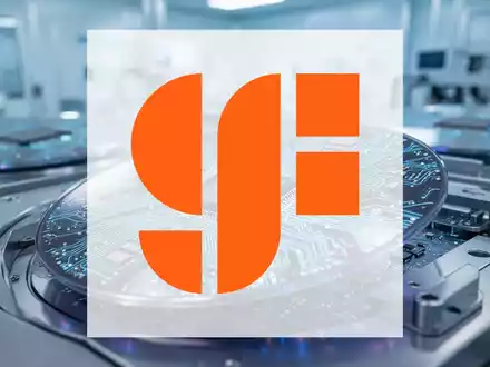 Abstrakte Darstellung einer modernen Halbleiterfertigung in einer High-Tech-Reinraumumgebung. - Foto: über boerse-global.de