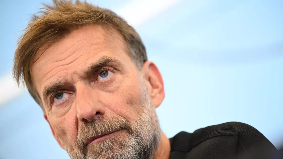 Bundestrainer Jürgen Klopp hat sich für die Absage seines geplanten Auftritts beim Internationalen Trainerkongress entschuldigt. - Bild: Florian Wiegand/dpa