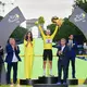 Tadej Pogacar hat zum fünften Mal die Tour de France gewonnen. - Bild: Bernard Papon/Pool L’Equipe/AP/dpa