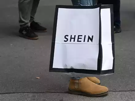 Shein will in Hongkong an die Börse. (Symbolbild) - Foto: Julien Mattia/Le Pictorium via ZUMA Press/dpa