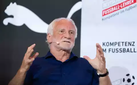 Rudi Völler hat nach der WM über einen Rücktritt als DFB-Sportdirektor nachgedacht. - Foto: Florian Wiegand/dpa