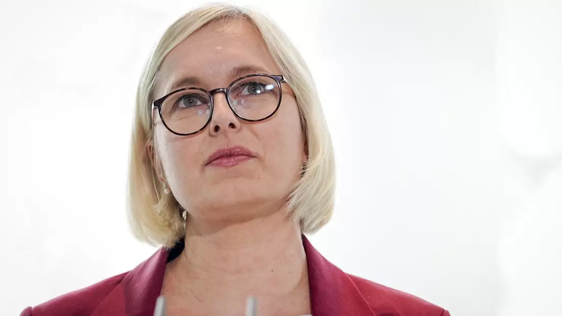 Muss ihr Amt räumen: Christiane Schenderlein ist nicht mehr Sport-Staatsministerin. (Archivbild) - Bild: Kay Nietfeld/dpa