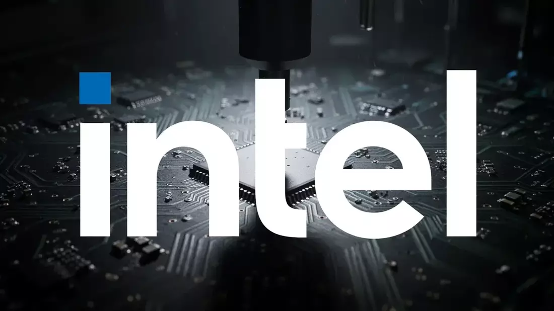 Intel Stock Rises 2.5% as Trump Claims $70B Government Profit on Chipmaker Stake