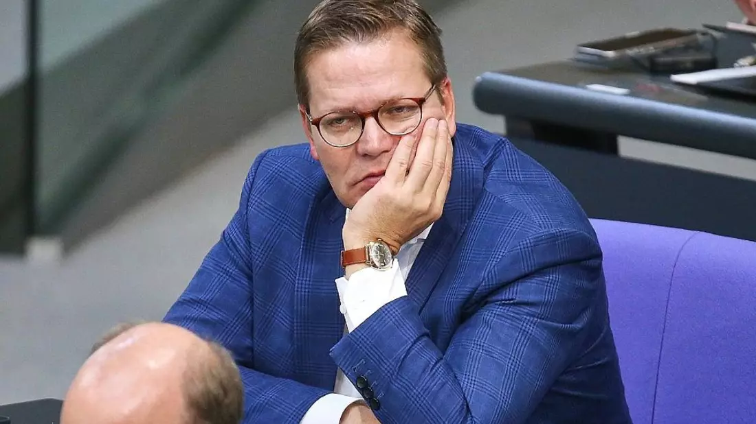 Geschasster Staatssekretär Sorge wettert gegen Merz