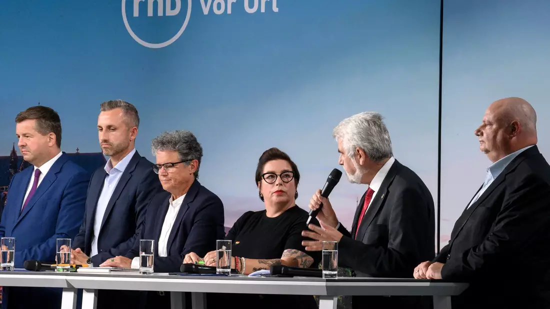 Die Spitzenkandidaten trafen sich auf Einladung des Redaktionsnetzwerks Deutschland (RND).  - Bild: Klaus-Dietmar Gabbert/dpa