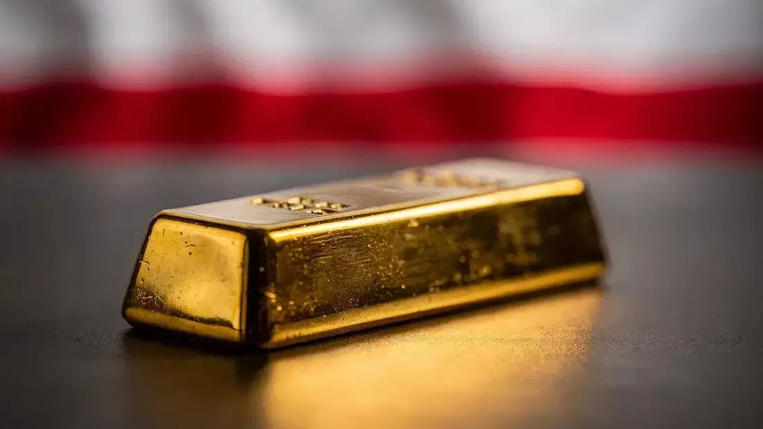 Gold Holds Near $4,080 as Fed Decision, Oil Drop, and China Buying Collide