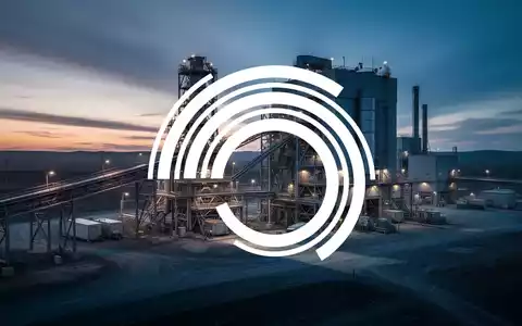 Industrielle Uran-Minenanlage bei Sonnenaufgang als Symbol für den Energiesektor - Foto: über boerse-global.de