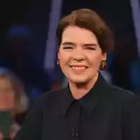 Susanne Dauber liest auch in diesem Jahr wieder die Top 10-Auswahl des «Jugendwort des Jahres». (Archivbild) - Foto: Ulrich Perrey/dpa