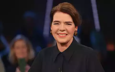 Susanne Dauber liest auch in diesem Jahr wieder die Top 10-Auswahl des «Jugendwort des Jahres». (Archivbild) - Foto: Ulrich Perrey/dpa
