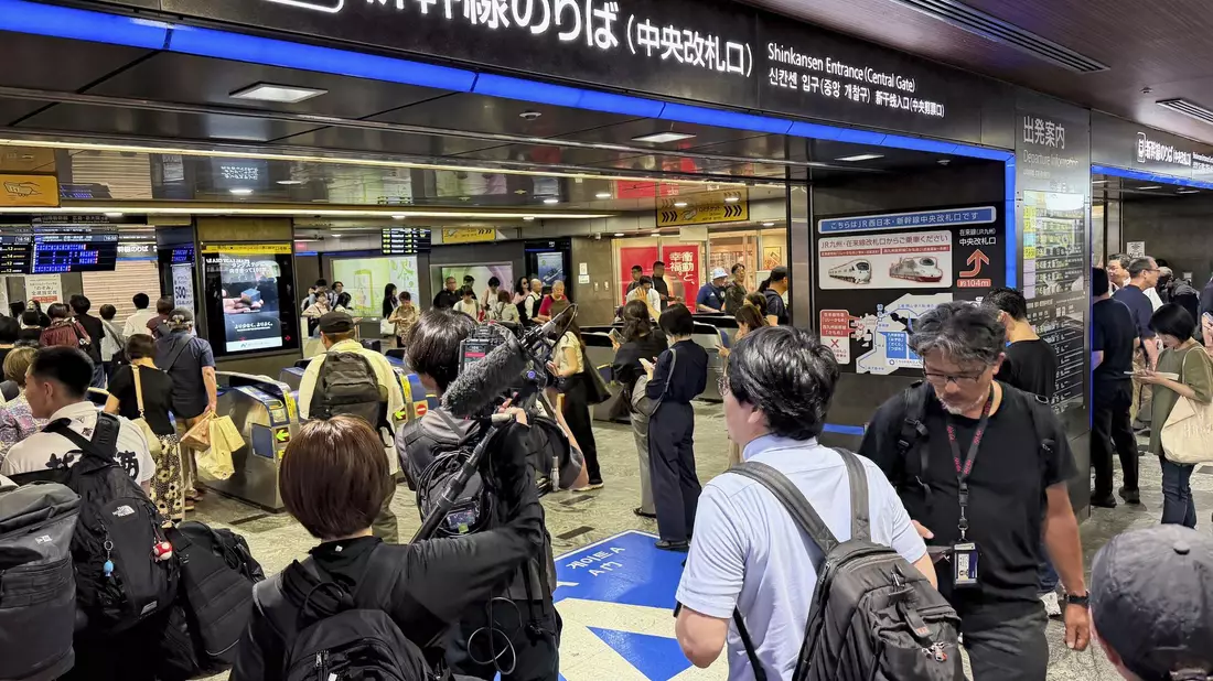 Der Zugverkehr in der Erdbeben-Region war beeinträchtigt.  - Bild: kyodo/dpa
