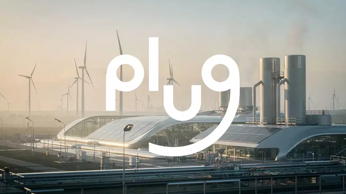 Plug Power Stock Plunges 51% Despite Record Electrolyzer Orders and $80M Liquidity Boost