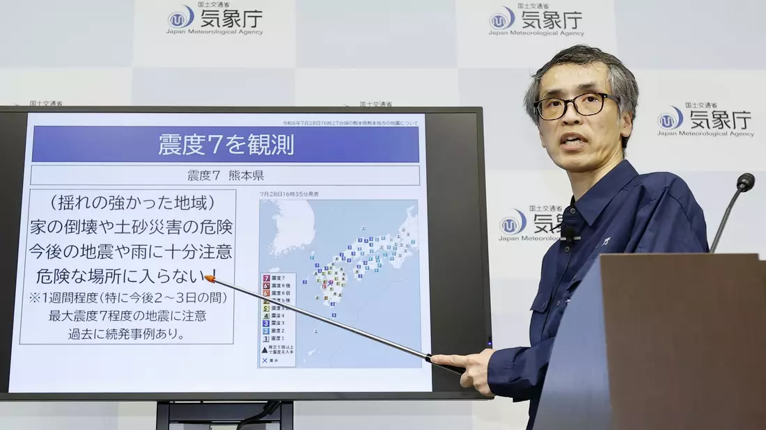 Die nationale Wetterbehörde warnt auch für die nächsten Tage vor möglichen schweren Beben.  - Bild: kyodo/dpa