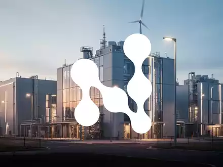 Moderne modulare Kernreaktoranlage in einer professionellen, atmosphärischen Industrielandschaft bei Sonnenaufgang. - Foto: über boerse-global.de