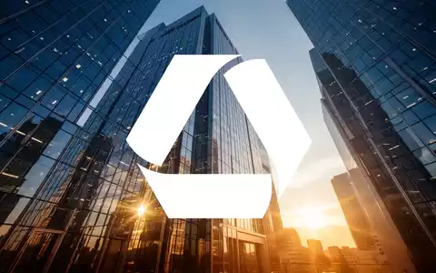 Moderne Glasfassade eines Bankgebäudes im Licht des Sonnenaufgangs als Symbol für die Finanzbranche. - Foto: über boerse-global.de