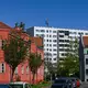 Die Splanemann-Siedlung im Ortsteil Friedrichsfelde sieht so gar nicht nach Platte aus.  - Bild: Jens Kalaene/dpa