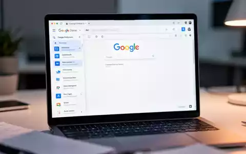 Ein Laptop-Bildschirm zeigt die Benutzeroberfläche von Google Docs mit einer Seitenleiste für KI-gestützte Bildgenerierung. - Foto: über boerse-global.de