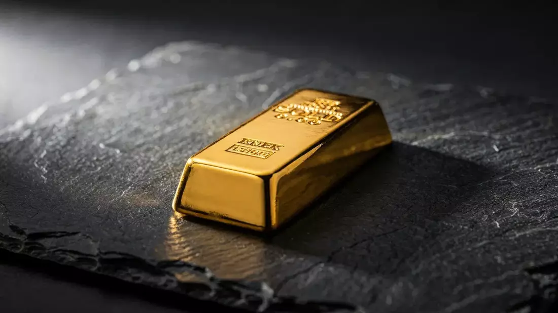 Goldpreis in der Warteschleife: Fed-Entscheidung als Wegweiser