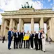Die Bewerbung um den Grand Départ 2029 wurde in Berlin übergeben.  - Bild: Christoph Soeder/dpa