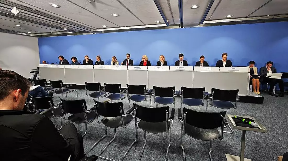 Bundesregierung fordert von Fifa Zugänglichkeit der WM