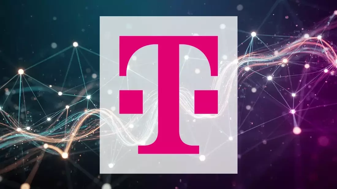 Deutsche Telekom Stock at €27.41: Buyback, Fiber Growth, and T-Mobile US Risks Ahead of Q2 Earnings