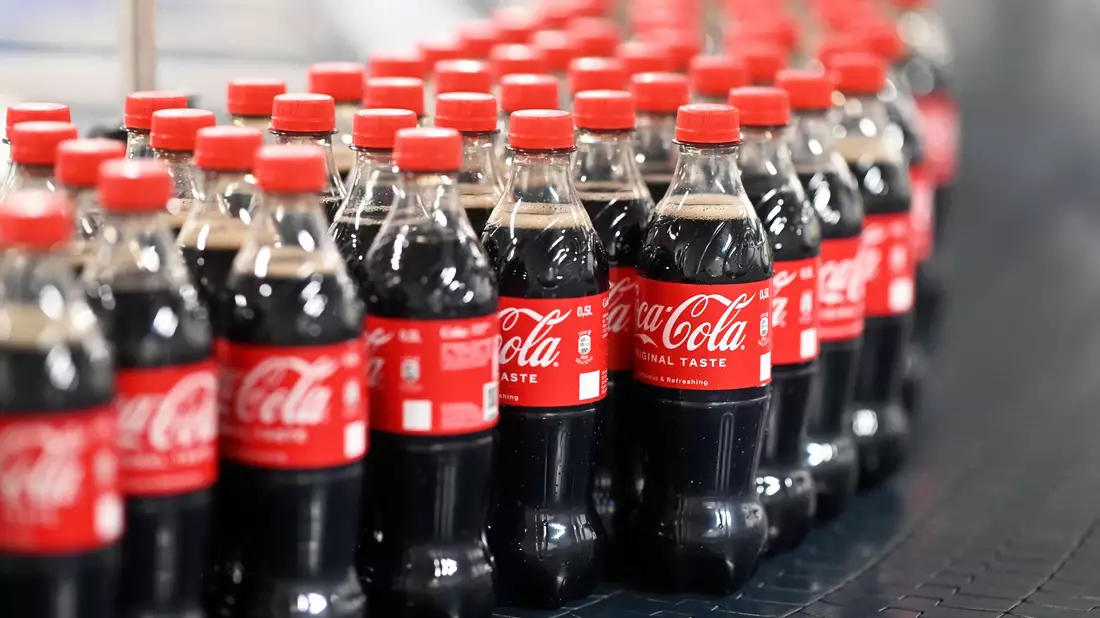 Das Rezept von Coca-Cola wird streng geheim gehalten. (Foto: Archiv) - Bild: Uli Deck/dpa