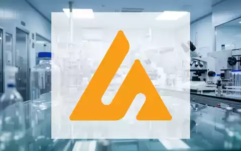 Moderne, sterile pharmazeutische Produktionsanlage in einer klinischen Laborumgebung. - Foto: über boerse-global.de