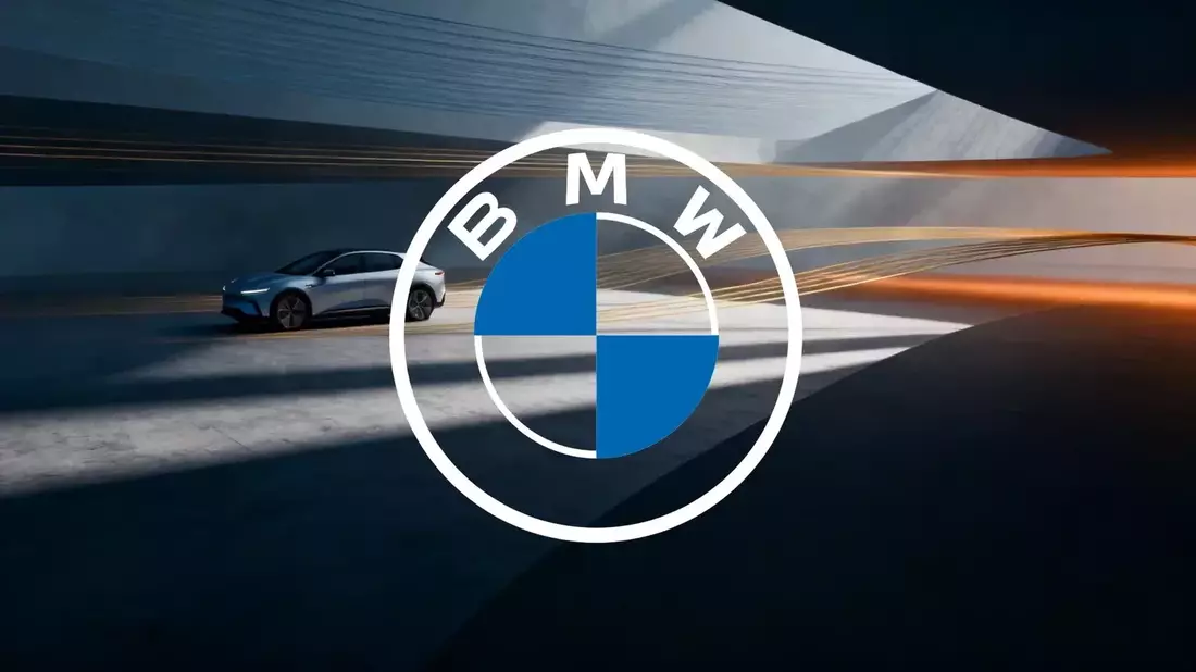 BMW Earnings Preview: HSBC and Deutsche Bank Bullish Amid China Slump and 35% Stock Drop