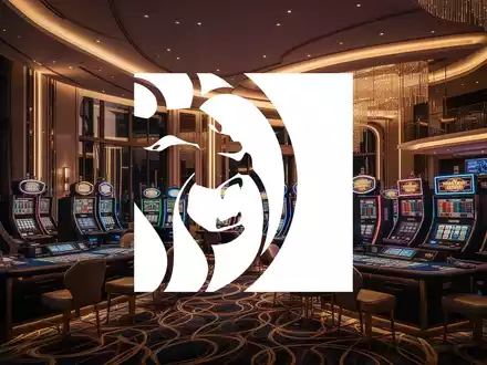 Modernes, luxuriöses Casino-Interieur bei Dämmerung mit stimmungsvoller Beleuchtung. - Foto: über boerse-global.de