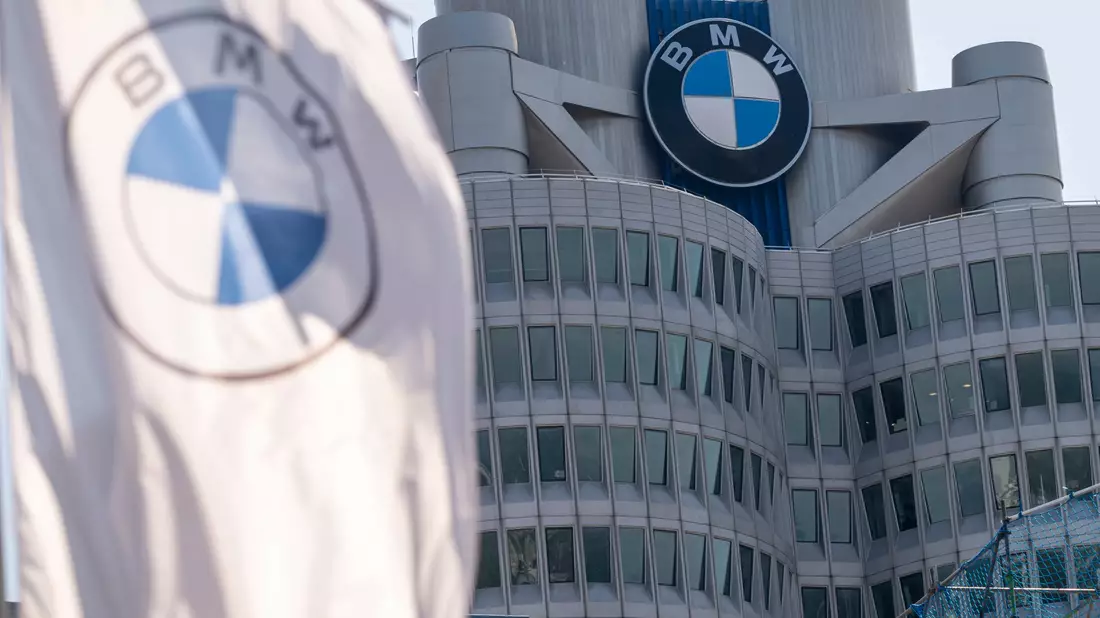 Der Gewinn bei BMW ist im zweiten Quartal eingebrochen - Bild: Peter Kneffel/dpa