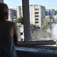 Bei den russischen Luftangriffen auf die Ukraine wird immer wieder auch zivile Infrastruktur getroffen. - Bild: Mykola Tys/AP/dpa