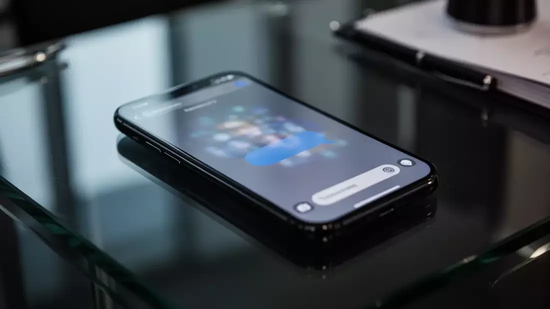 BGH verhandelt: WhatsApp-Chats als Kündigungsgrund vor Gericht