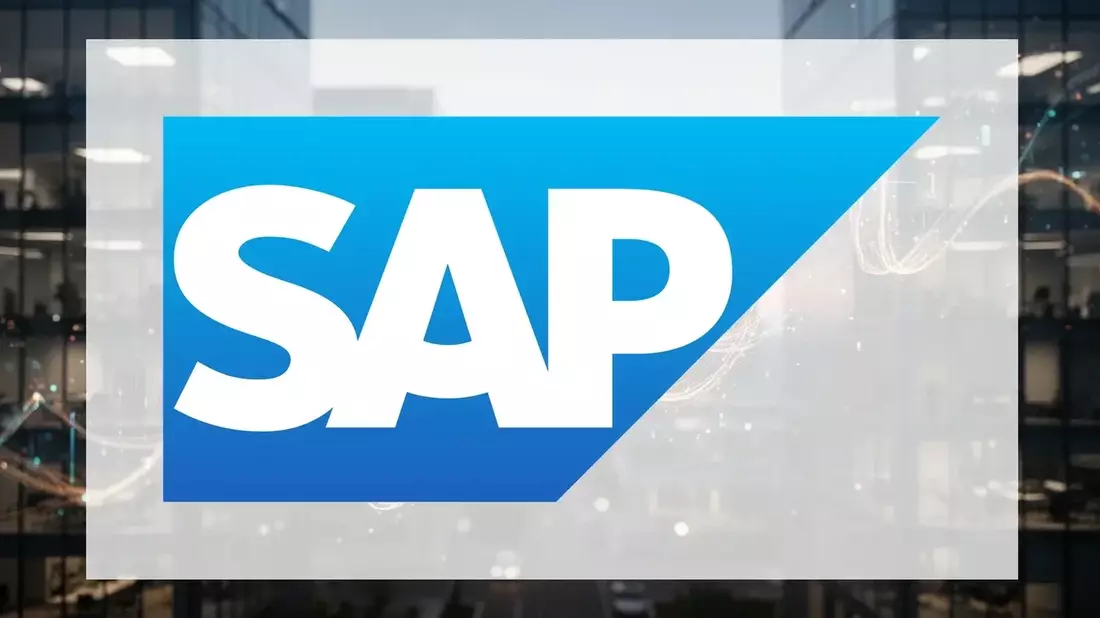 SAP CEO Buys €325K in Shares as Cloud Growth Offsets Profit Warning