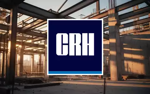 Abstrakte Darstellung einer modernen Baustelle bei Sonnenuntergang zur Symbolisierung von Bauindustrie und Marktdynamik. - Foto: über boerse-global.de
