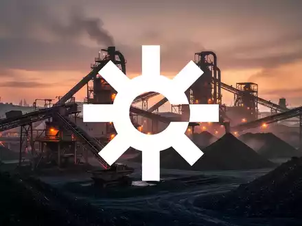 Industrielle Kohleverarbeitungsanlage bei Sonnenuntergang mit atmosphärischer Beleuchtung. - Foto: über boerse-global.de