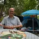 Damit sein Freund im Wohnwagen schlafen kann, nächtigt Patrick im Zelt. - Bild: Katharina Kausche/dpa