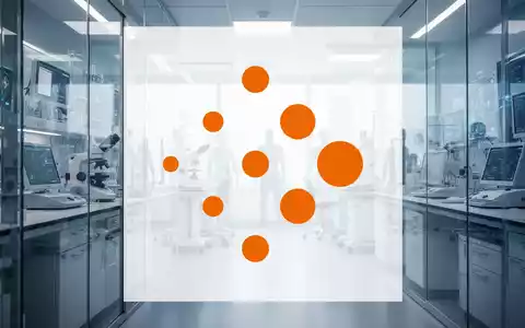 Moderne Medizintechnik-Laborumgebung mit fokussierter Beleuchtung als Symbol für Stabilität im Gesundheitssektor - Foto: über boerse-global.de