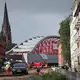 Nun ist sie da. Die neue Sternbrücke steht an ihrem Zielort. - Bild: Christian Charisius/dpa