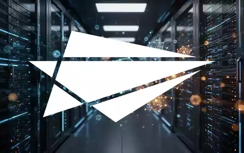 Abstrakte digitale Netzwerkumgebung mit leuchtenden Knotenpunkten als Symbol für Cybersicherheit und IT-Schwachstellen. - Foto: über boerse-global.de
