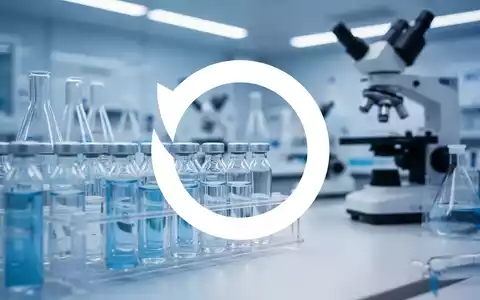 Modernes, steriles Labor für biomedizinische Forschung mit Fokus auf wissenschaftliche Ausrüstung. - Foto: über boerse-global.de