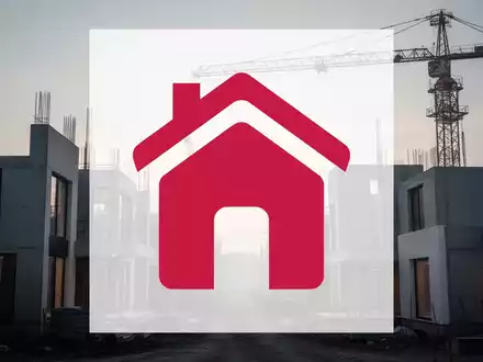 Moderne Baustelle bei Sonnenaufgang als Symbol für den Immobiliensektor und wirtschaftliche Zurückhaltung. - Foto: über boerse-global.de