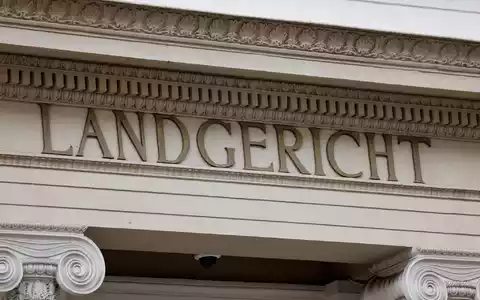 Das Landgericht Bonn muss im Fall einer zerstückelten Leiche über die Zulassung der Anklage wegen Mordes entscheiden. (Archivbild) - Foto: Thomas Banneyer/dpa
