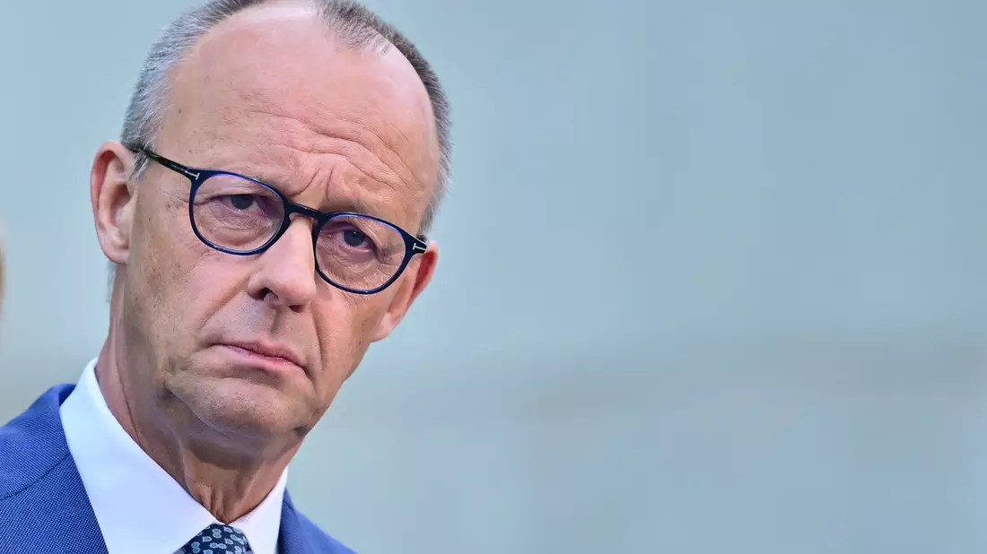 Der Kanzler tauscht nun auch eine Abteilungsleiterin im Kanzleramt aus. - Bild: Sebastian Gollnow/dpa