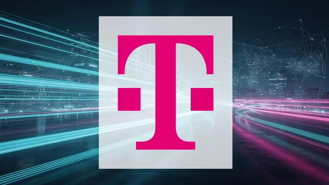 Deutsche Telekom Faces Legal Hurdle in Fibre Expansion as Shares Dip
