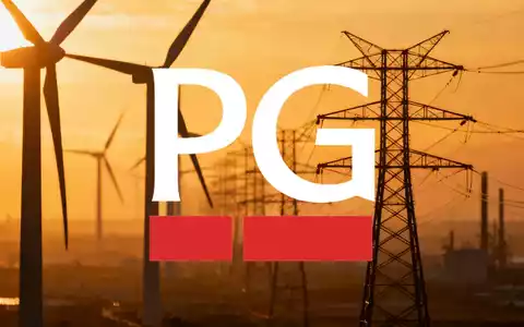 Abstrakte Darstellung moderner Infrastrukturprojekte bei Sonnenaufgang mit Windkraftanlagen und Stromleitungen. - Foto: über boerse-global.de