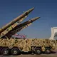 Irans Raketen stellen eine große Bedrohung für die mit den USA verbündeten Staaten am Persischen Golf dar. (Symbolbild) - Bild: Vahid Salemi/AP/dpa