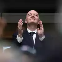 FIFA-Präsident Gianni Infantino stand im Zentrum der Kritik. (Archivbild) - Foto: Eric Gay/AP/dpa